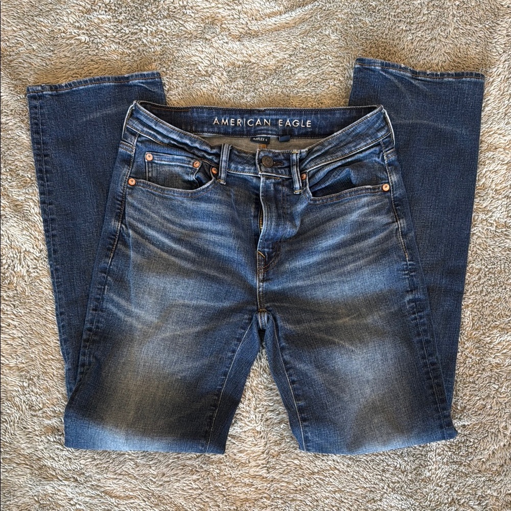 American Eagle Outfitters Blue Straight Jeans with Vintage Wash